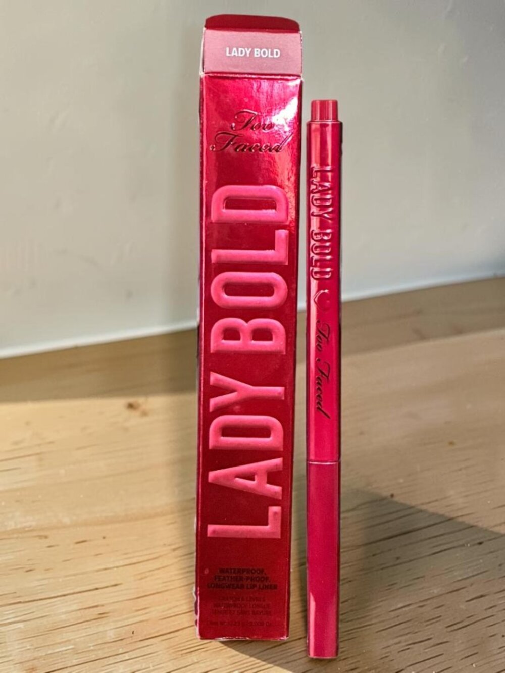 Too Faced Lady Bold Lip Liner - Vibrant Red